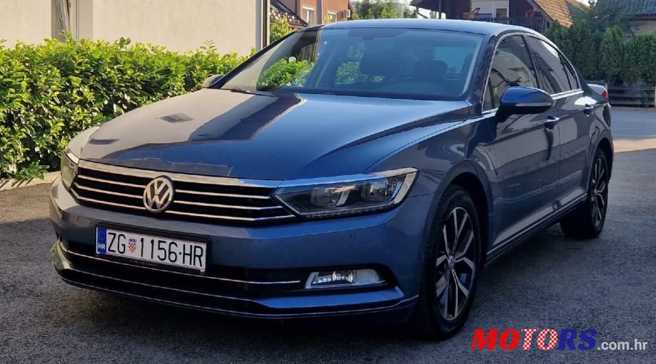 2015' Volkswagen Passat photo #1