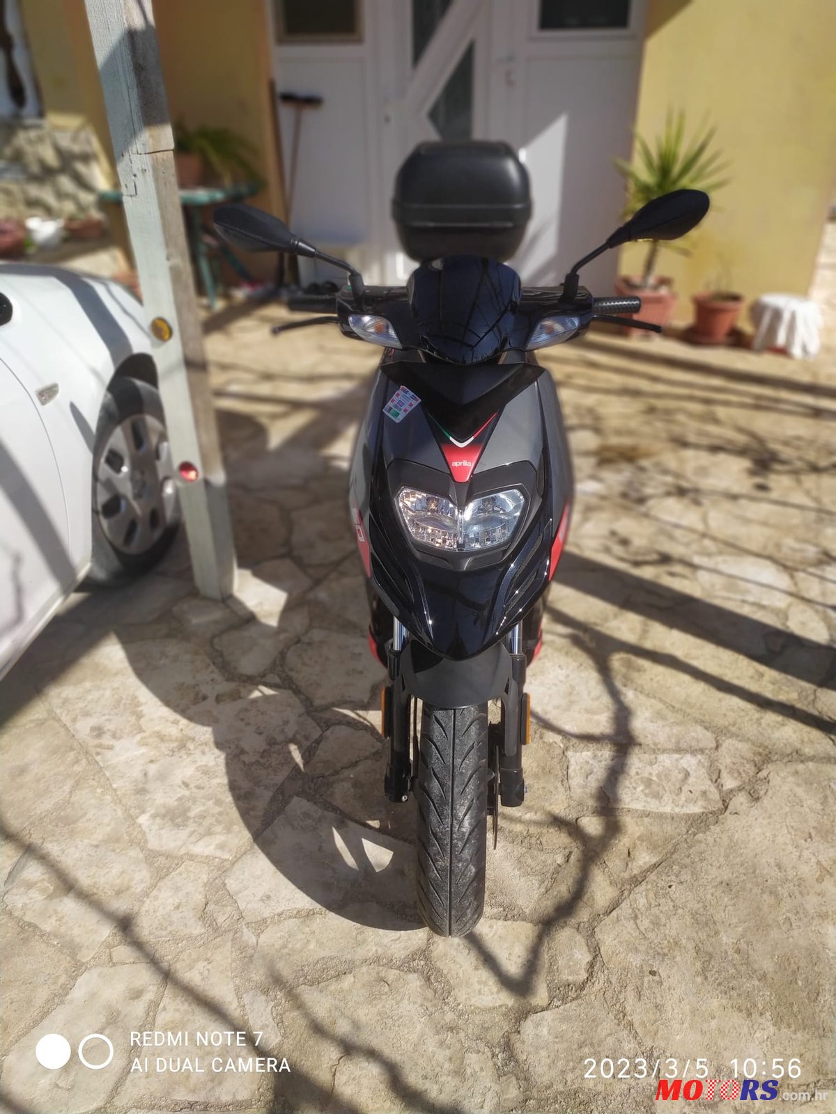 2013' Aprilia photo #6