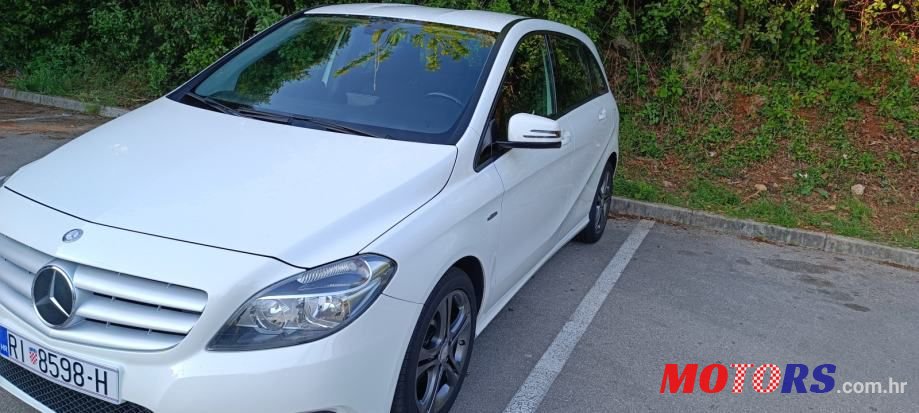 2012' Mercedes-Benz B-Klasa 180 Cdi photo #4