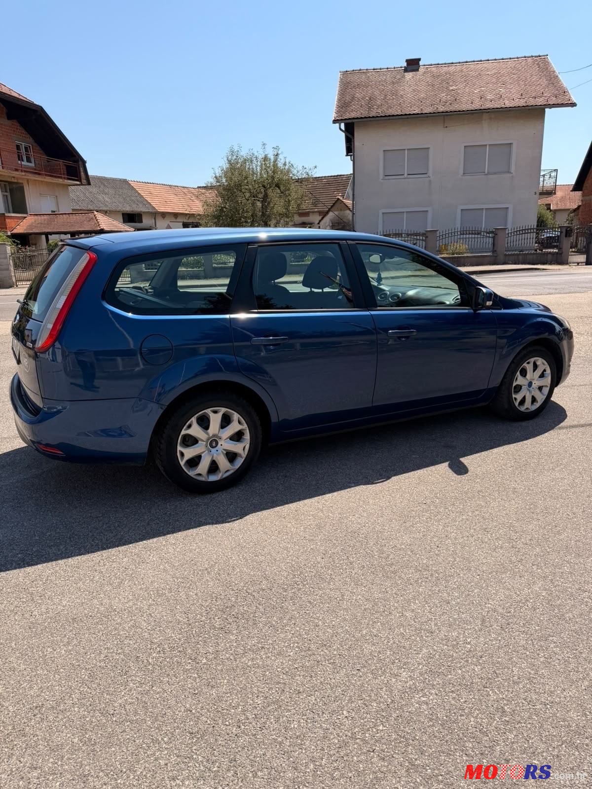 2009' Ford Focus Karavan photo #3