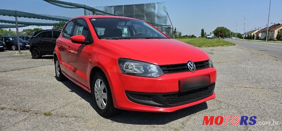 2010' Volkswagen Polo 1,6 Tdi photo #3