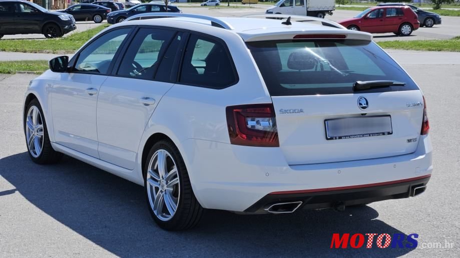 2018' Skoda Octavia Combi photo #5