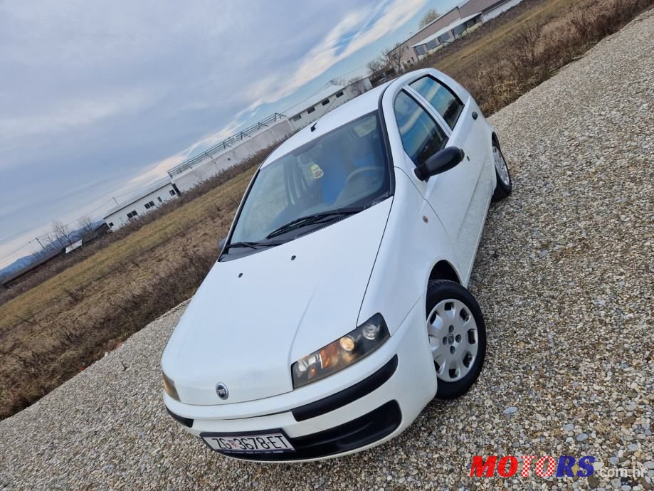 2002' Fiat Punto 1,2 Sx photo #1