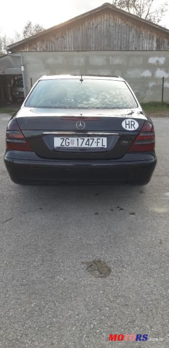 2003' Mercedes-Benz E-Klasa photo #3