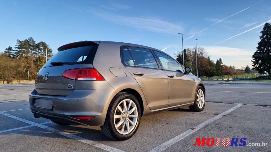 2015' Volkswagen Golf 7 1,6 Tdi Bmt photo #4