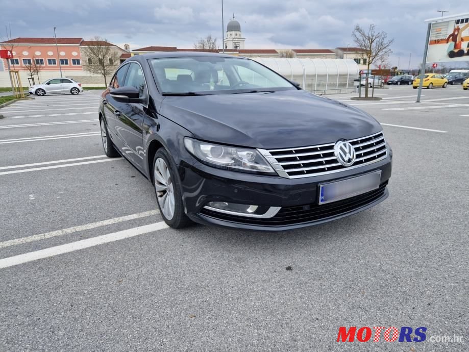 2012' Volkswagen Passat 2,0 Tdi Bmt photo #3