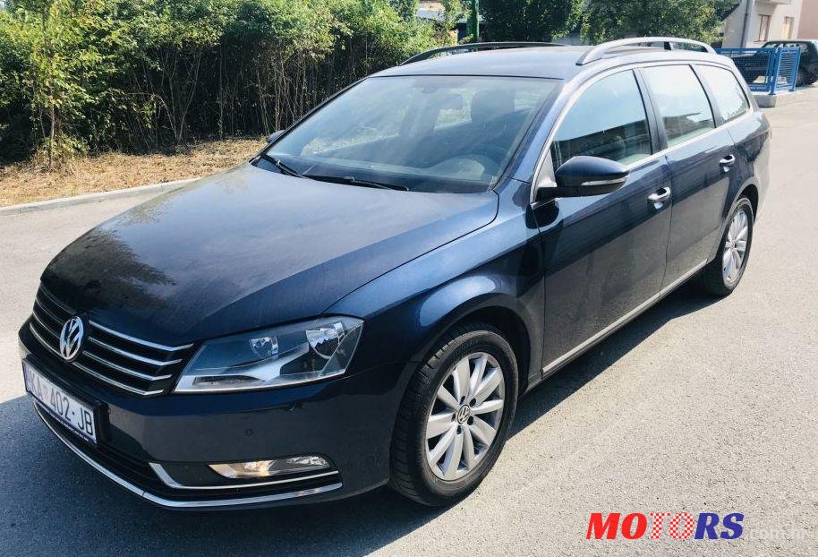 2013' Volkswagen Passat Variant 1,6 Tdi Bmt photo #1