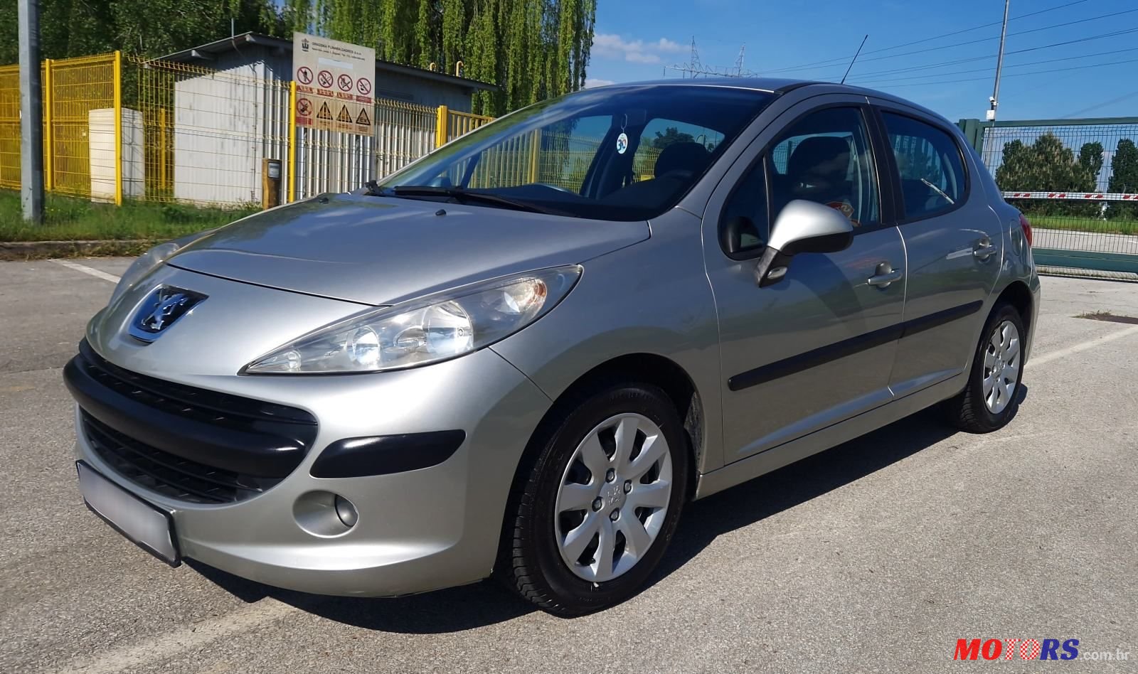 2007' Peugeot 207 1,4 16V photo #1