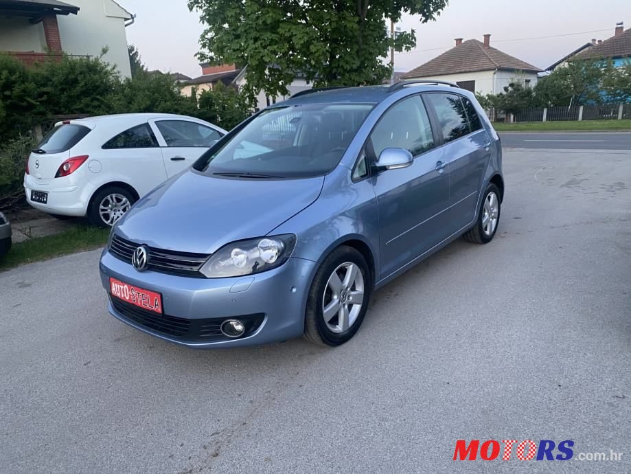 2011' Volkswagen Golf Plus 1,6 Tdi photo #1