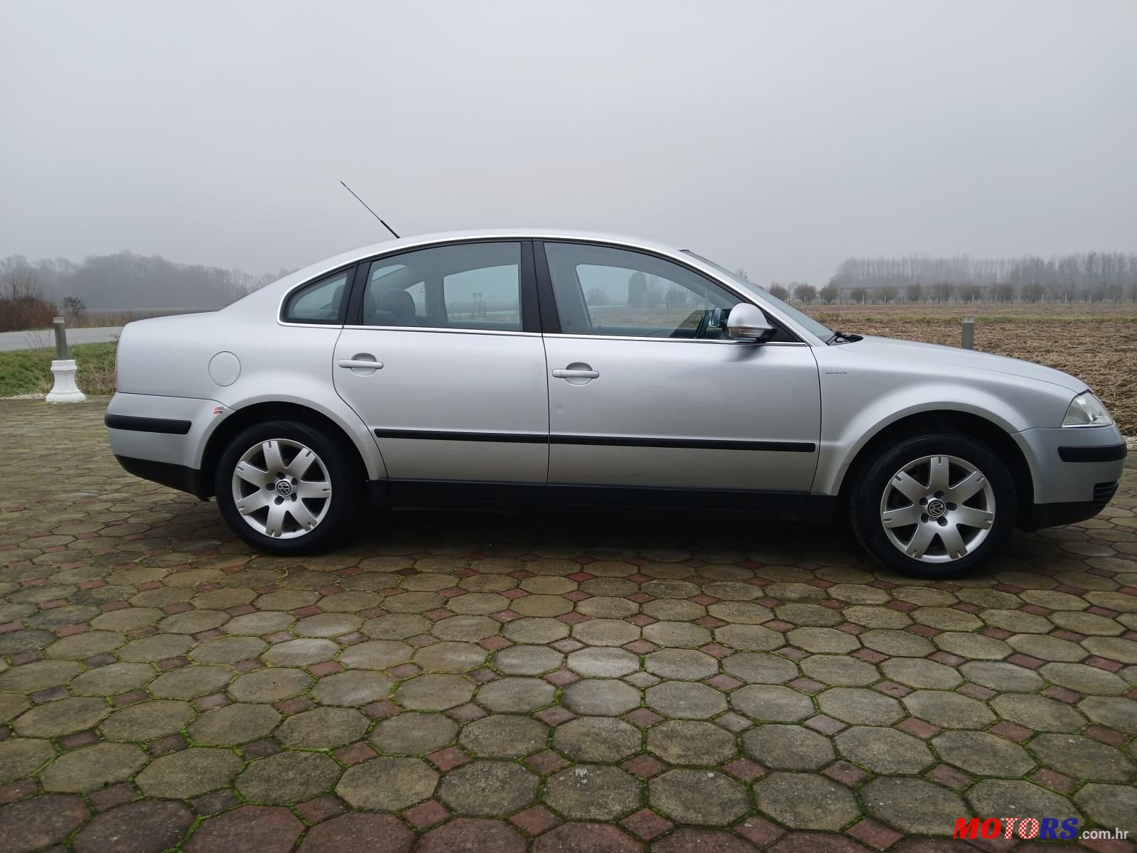 2004' Volkswagen Passat 1,8 T photo #6