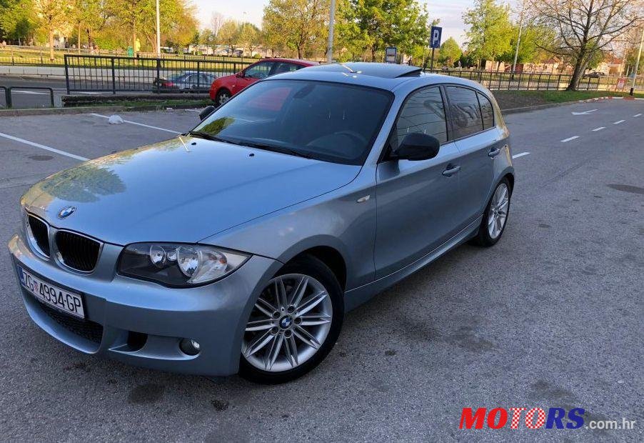 2010' BMW Serija 1 118D Sport photo #1