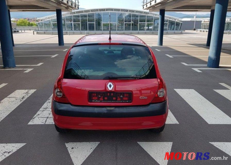 2003' Renault Clio 1,2 16V photo #2