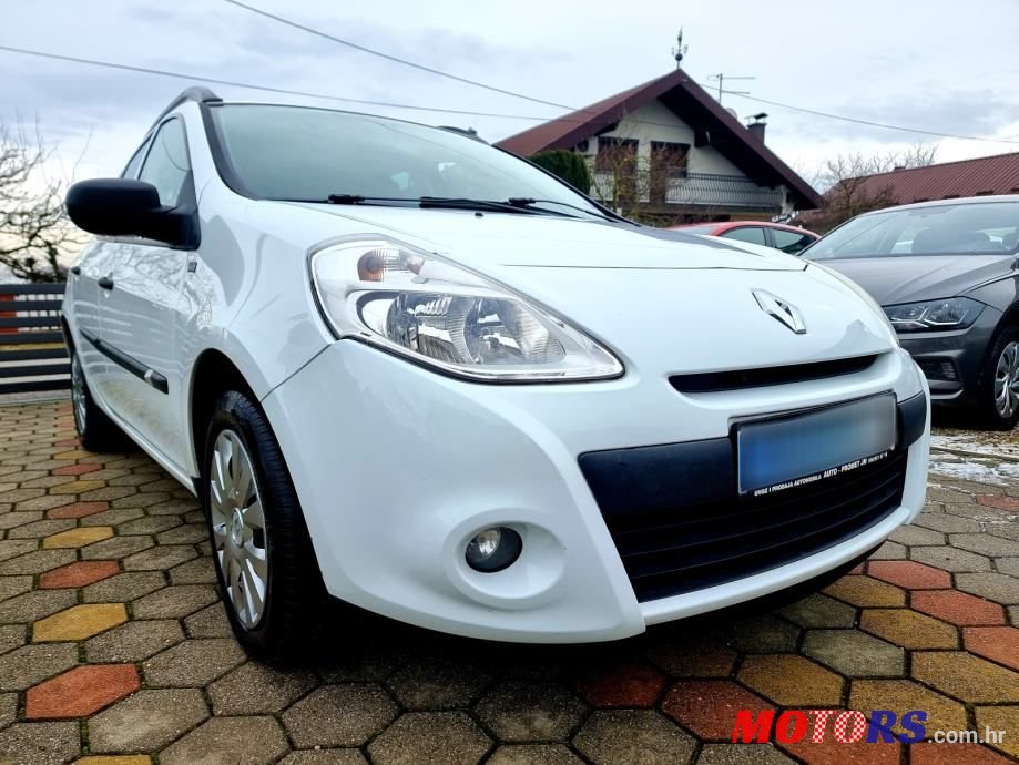 2011' Renault Clio 1,5 Dci photo #3