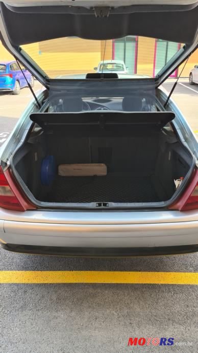 2002' Citroen C5 photo #4