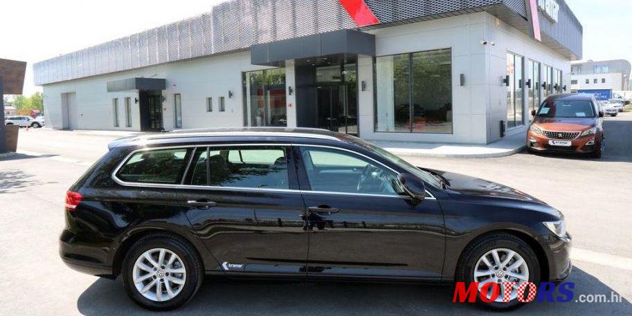 2015' Volkswagen Passat Variant 1,6 Tdi photo #1