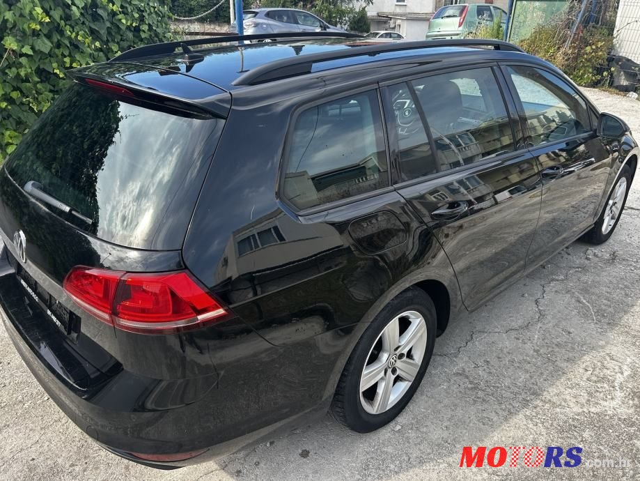 2015' Volkswagen Golf VII 1,6 Tdi Bmt photo #3