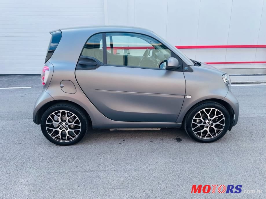 2021' Smart Eq Fortwo Eq photo #4