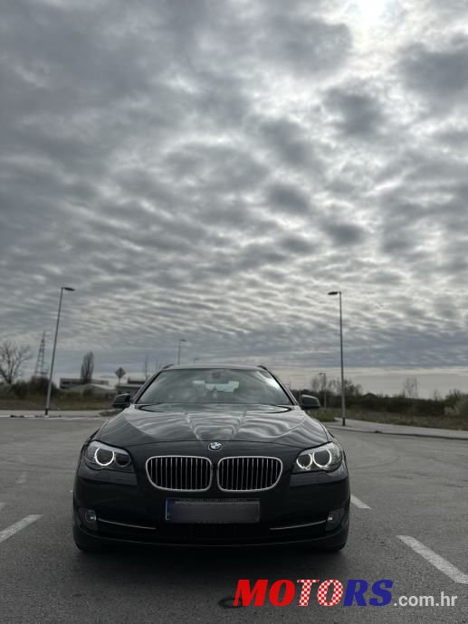 2011' BMW Serija 5 520D photo #1