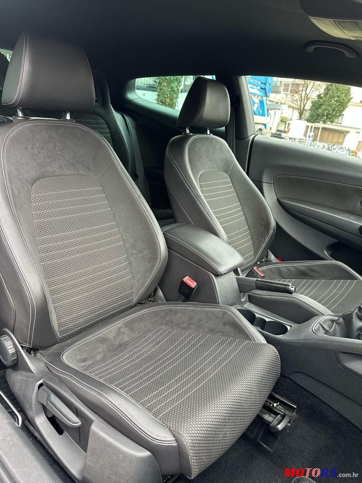 2012' Volkswagen Scirocco 1,4 Tsi photo #4