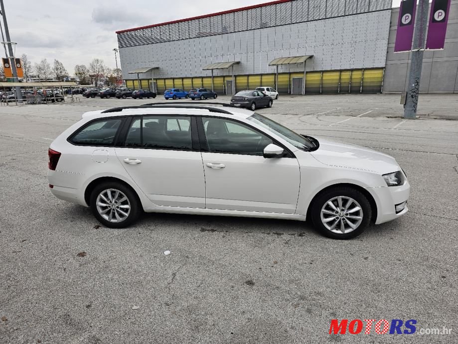2016' Skoda Octavia Combi photo #6