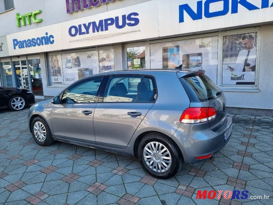 2011' Volkswagen Golf 6 1,6 Tdi photo #6