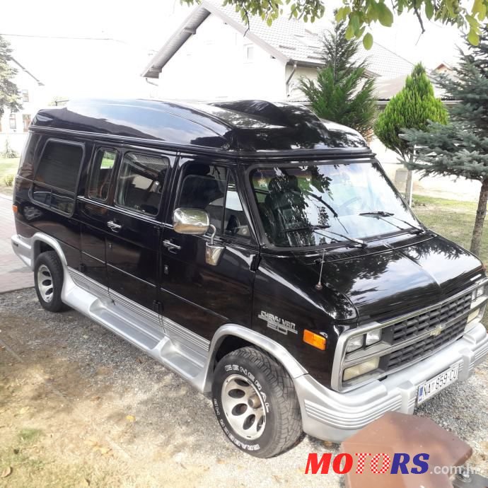 1992' Chevrolet Trans Sport Chevy Van 20 photo #4