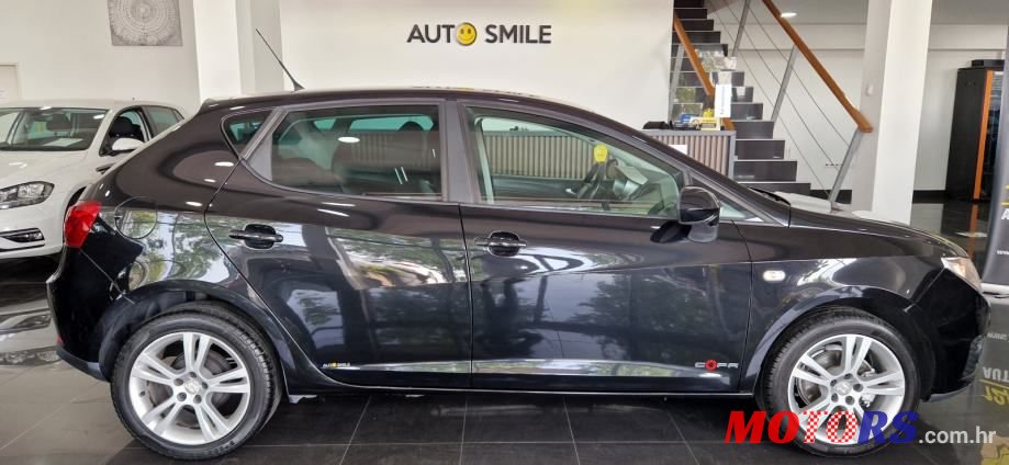 2011' SEAT Ibiza photo #6