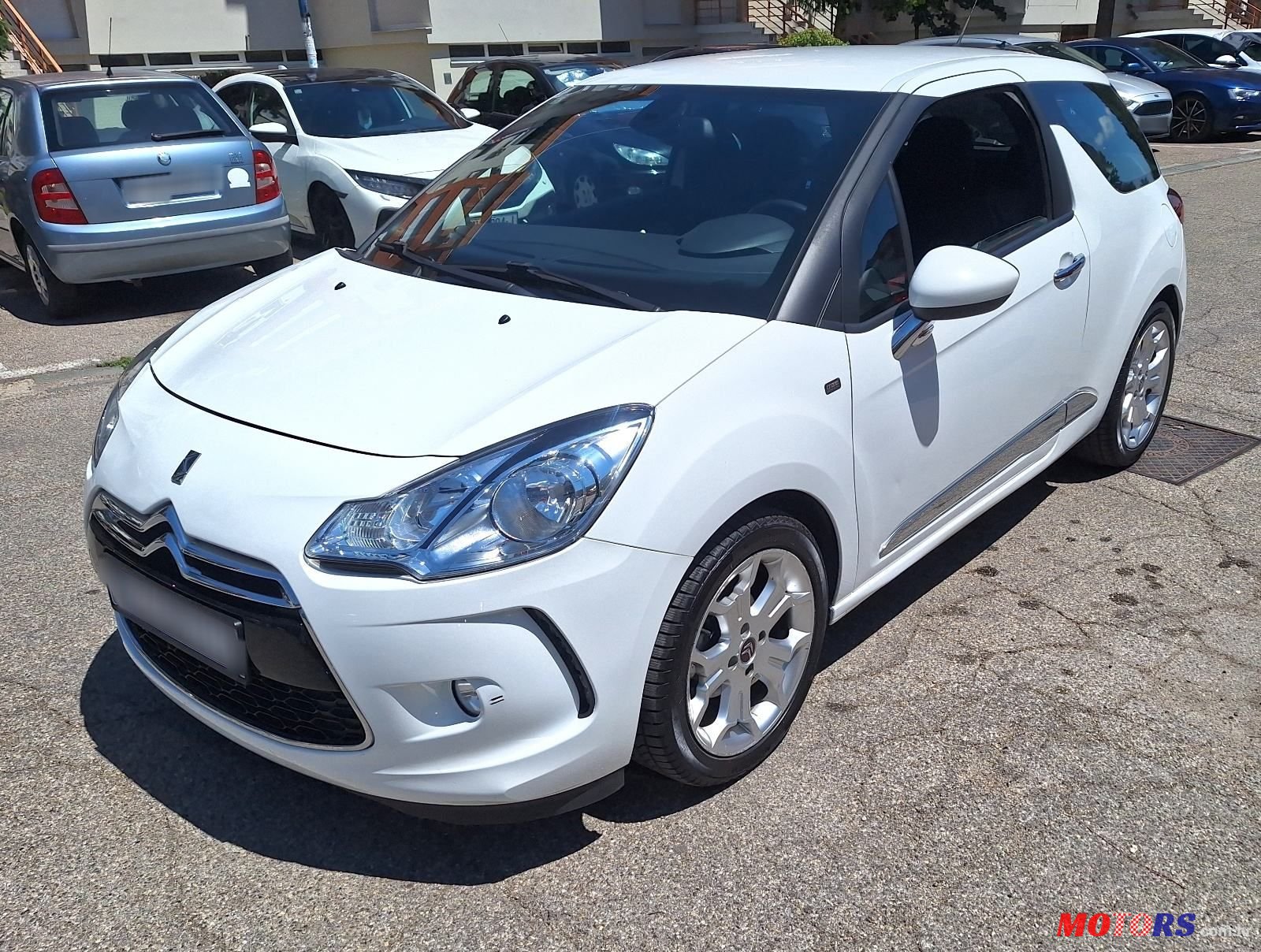 2014' Citroen DS3 1,2 Vti photo #2