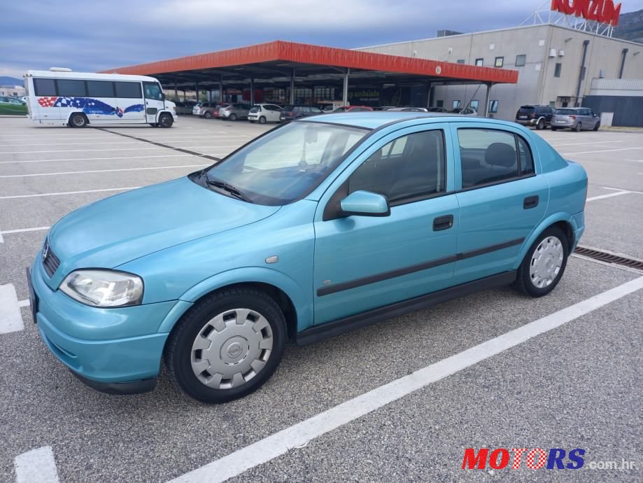 2007' Opel Astra 1,4 photo #1