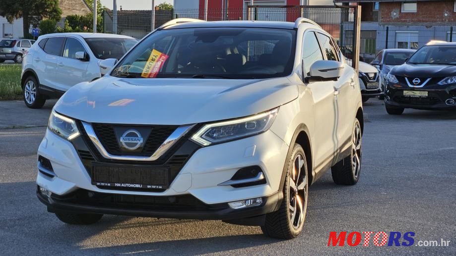 2017' Nissan Qashqai 1,2 Dig-T photo #1