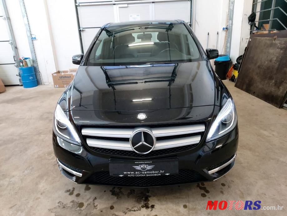 2012' Mercedes-Benz B-Klasa 200 Cdi photo #2
