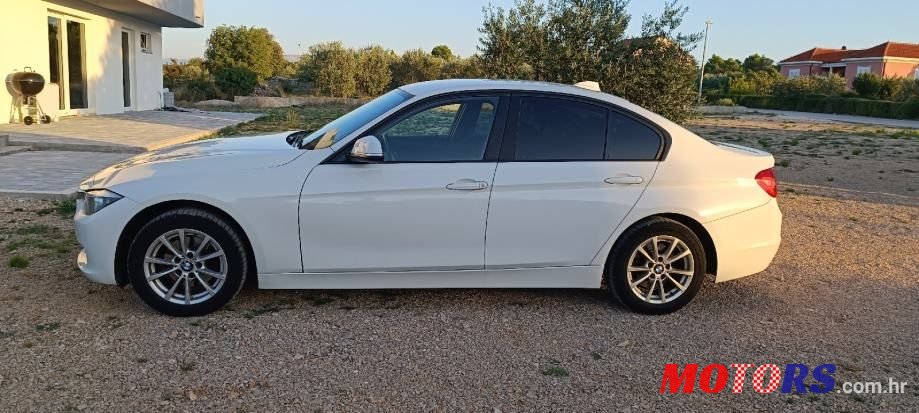 2013' BMW Serija 3 316D photo #3
