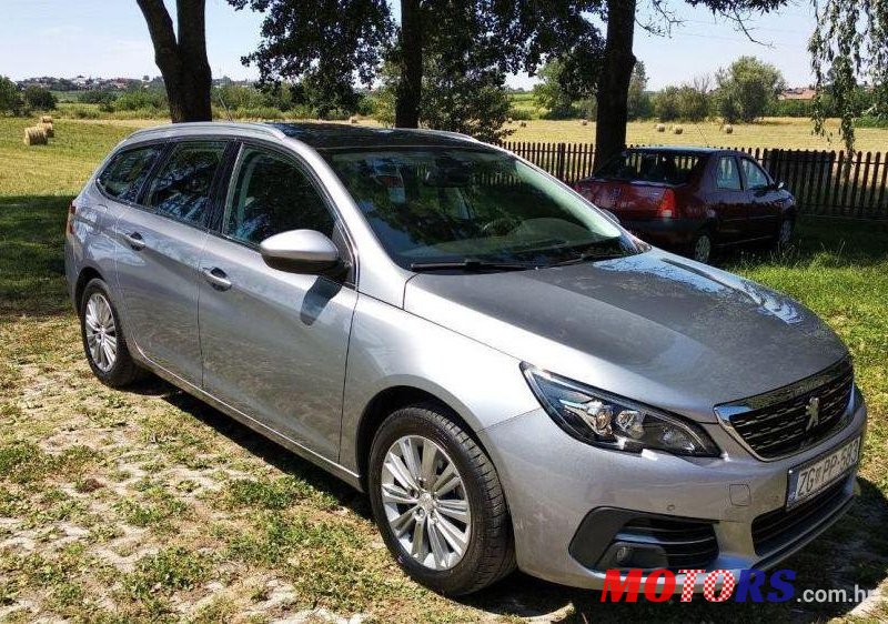 2018' Peugeot 308 Sw 1,5 Bluehdi photo #1