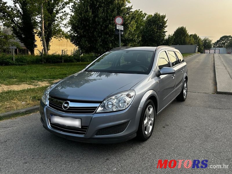 2007' Opel Astra 1,7 Cdti photo #1