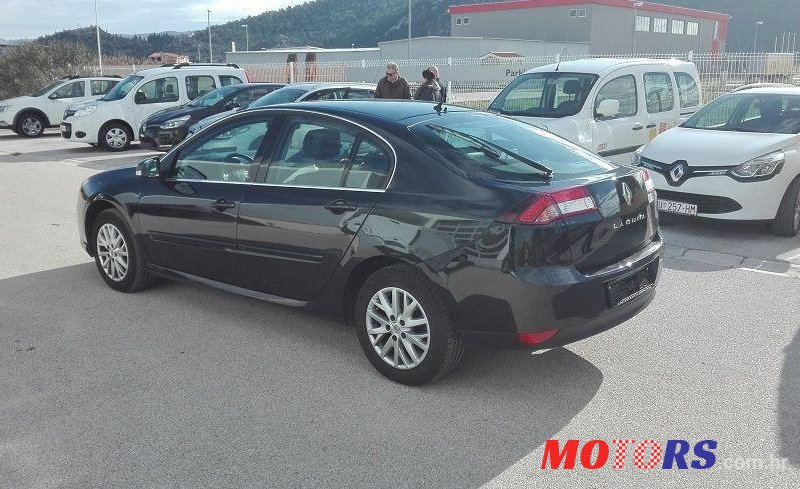 2014' Renault Laguna photo #1