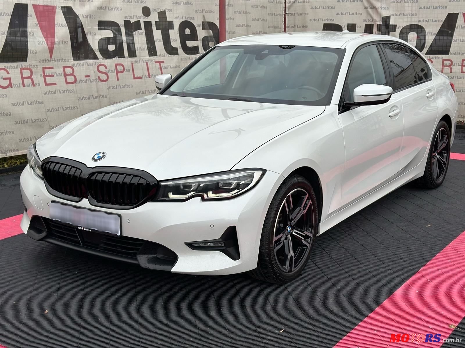 2019' BMW Serija 3 320D photo #1