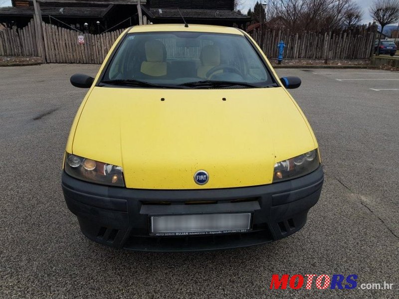 2000' Fiat Punto 1,2 photo #2