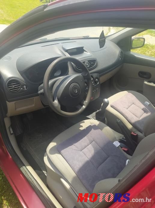 2006' Renault Clio 1,2 16V photo #6