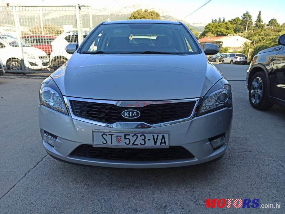 2011' Kia Ceed 1.6 photo #3