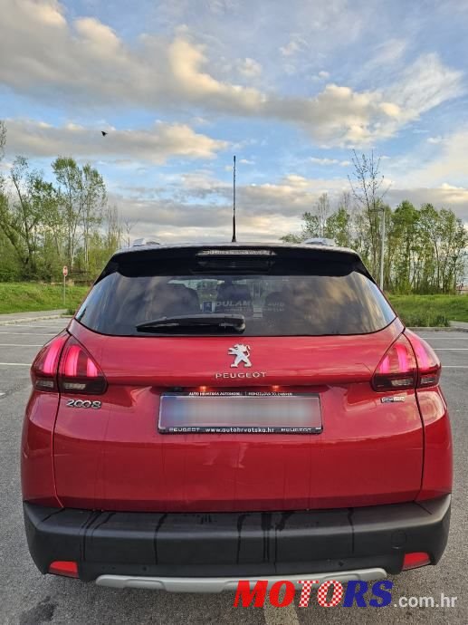 2016' Peugeot 2008 1,2 photo #4