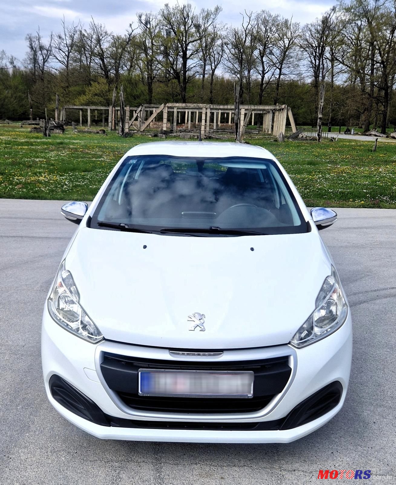2015' Peugeot 208 1,6 E-Hdi photo #2