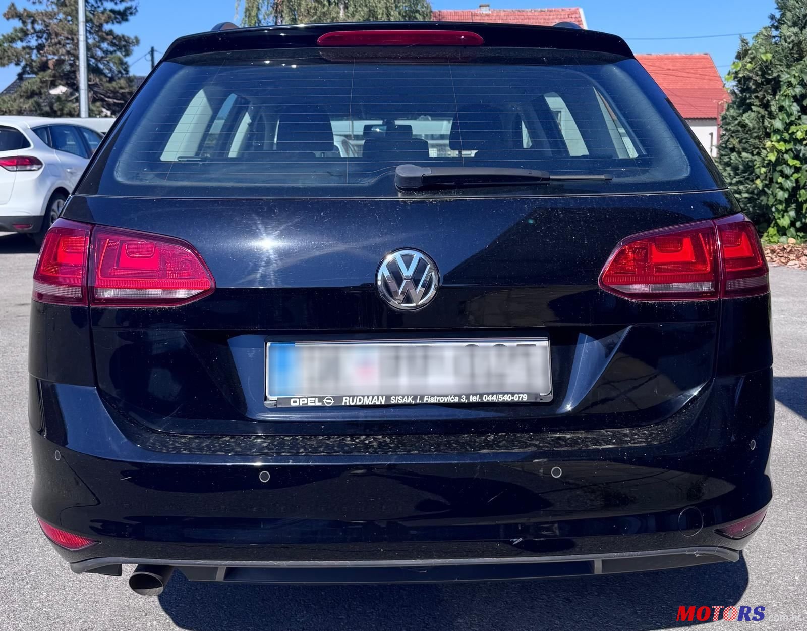 2014' Volkswagen Golf VII Variant photo #4