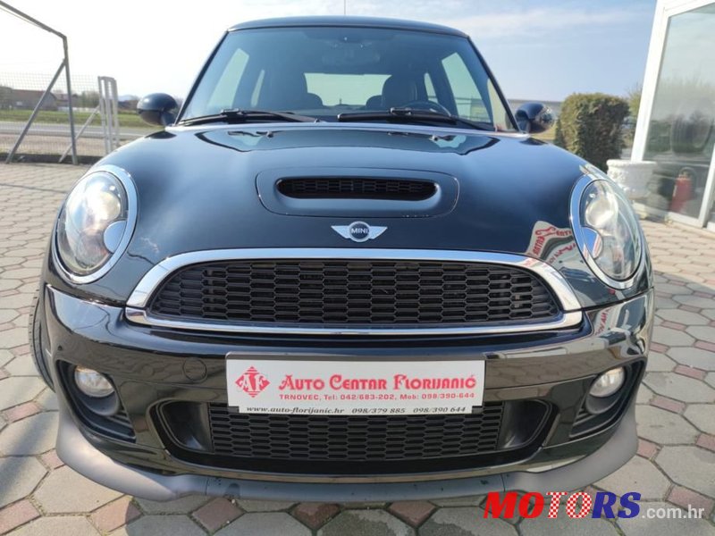 2015' MINI Cooper 2.0 S photo #2