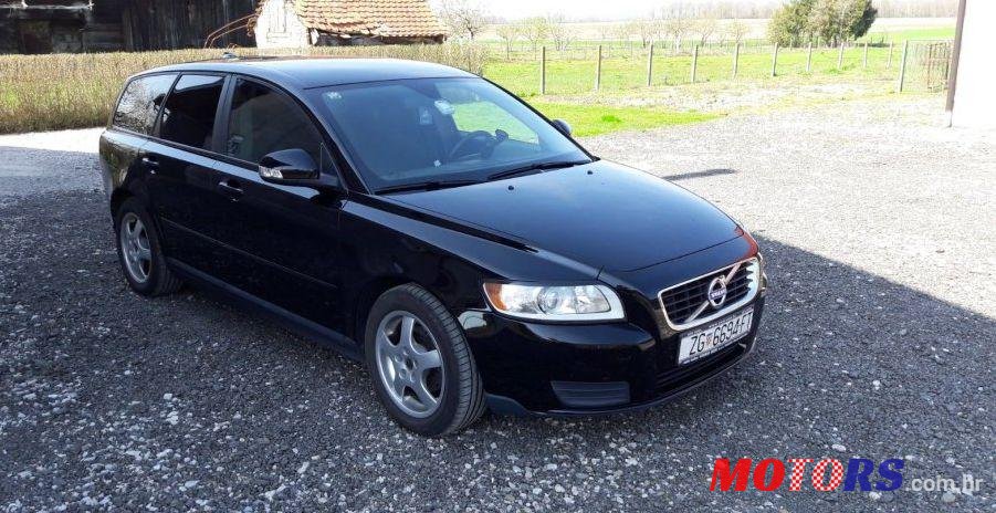 2011' Volvo V50 D2 photo #1
