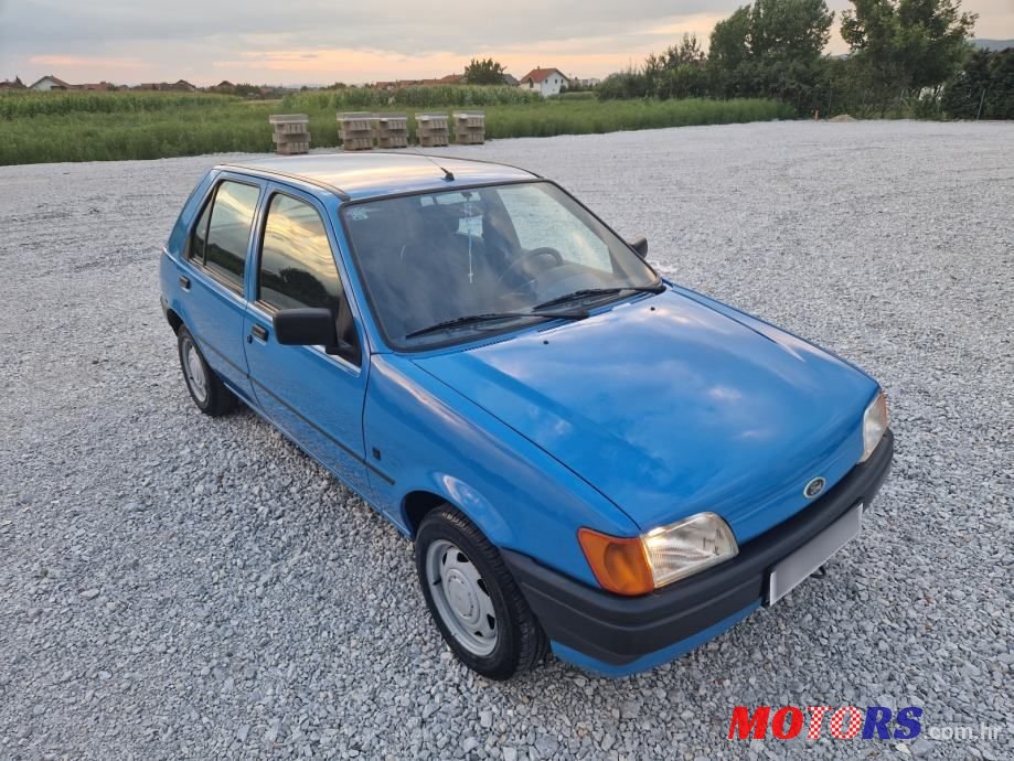 1992' Ford Fiesta C photo #3