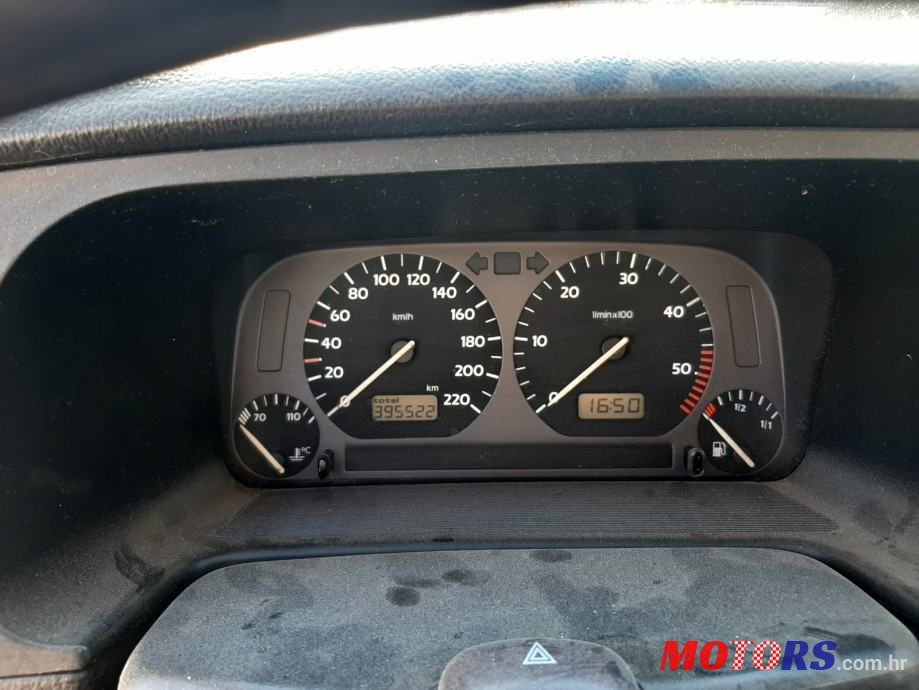 1997' Volkswagen Vento Cl Tdi photo #5