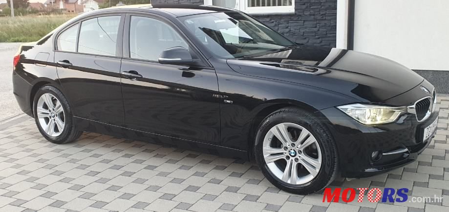2014' BMW Serija 3 318D photo #3