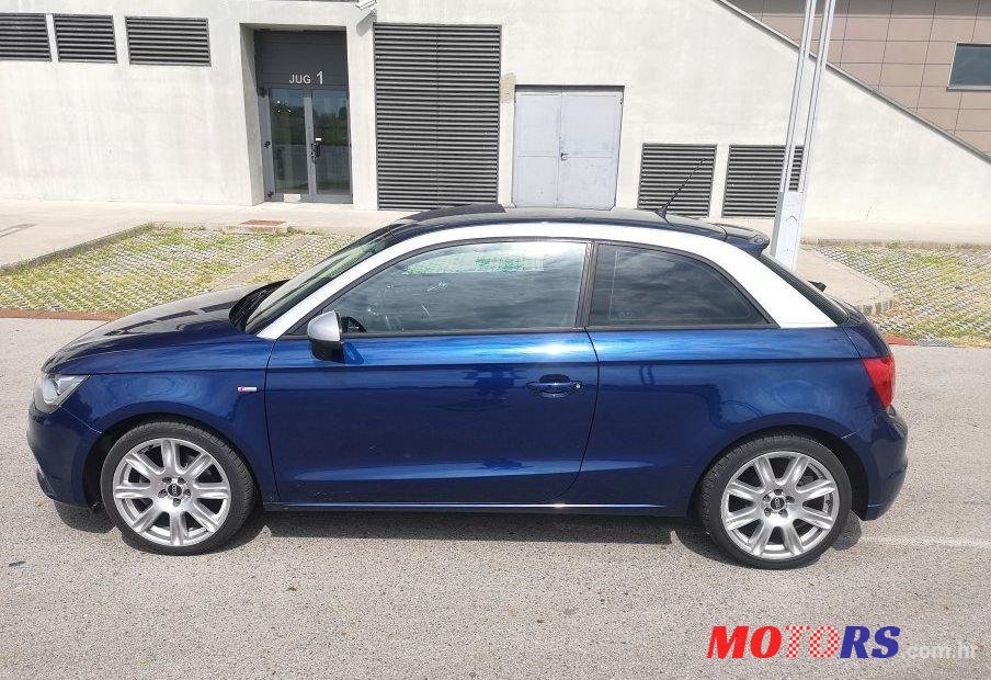 2011' Audi A1 1,6 Tdi photo #1