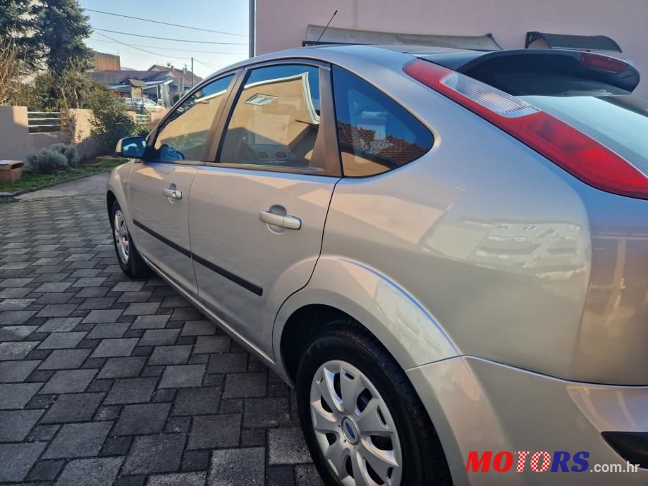 2007' Ford Focus 1.6 Tdci photo #3