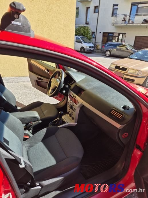 2007' Opel Astra 1,4 photo #4